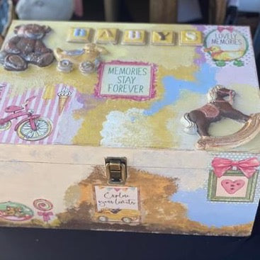 Personalised Memory Boxes